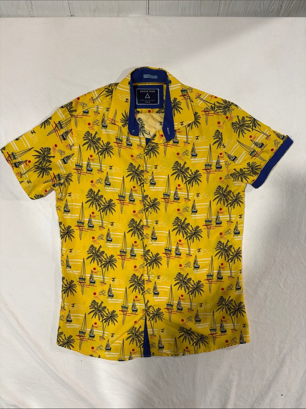 Above Man Yellow Nautical Sailboat Tropical Palm Tree Slim Fit Shirt - Men's M